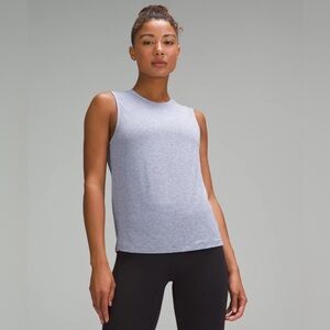LULULEMON | classic fit tank | size 6-8
